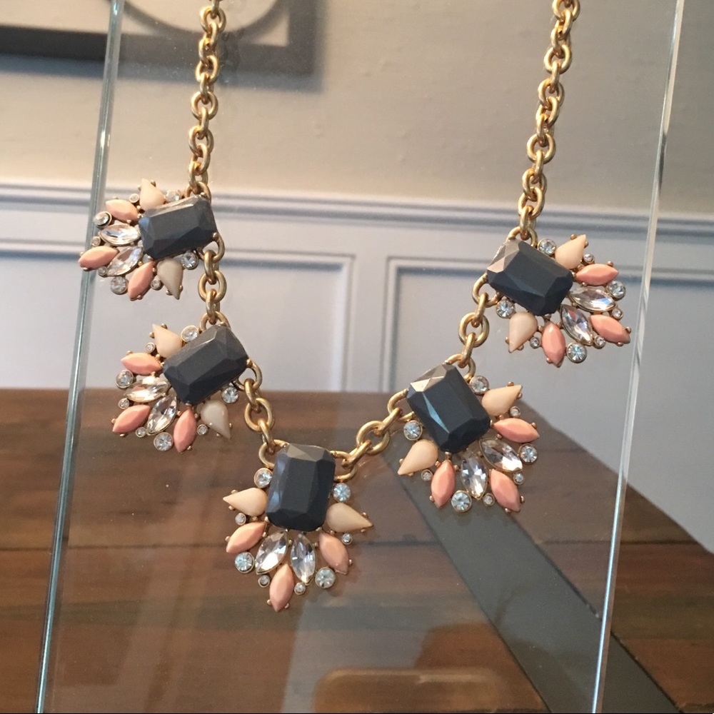 J. Crew brand new statement necklace - Picture 2 of 6